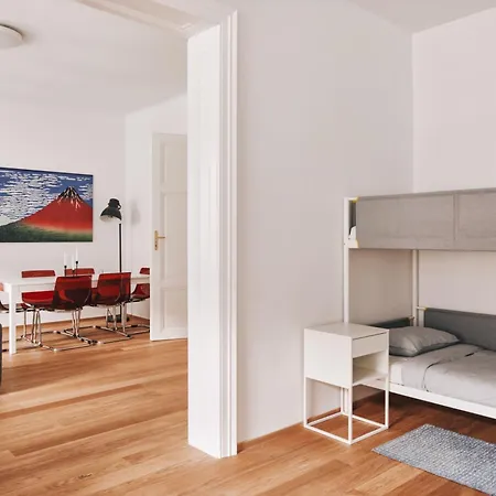 Elegant Premium In Vienna