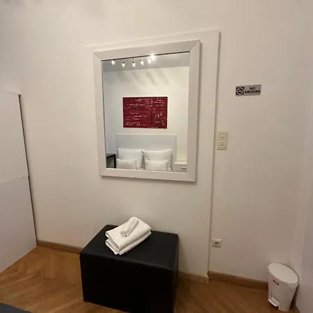 Datri Petite 1 - 3 Vienna