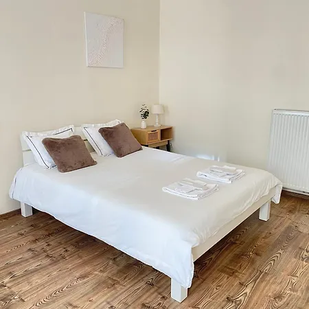 Unique In Doebling Apartment