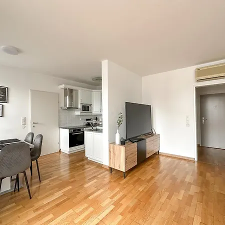 Apartment Feelhome-prater-ausblick-terrasse-6 Gaeste-wifi-smart Tv