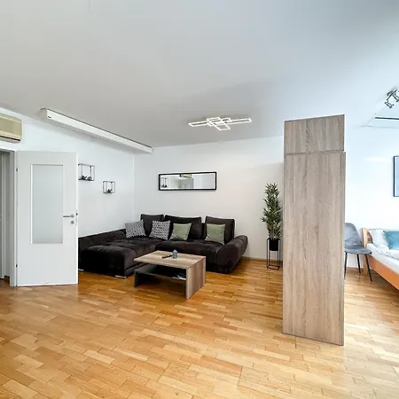 Feelhome-prater-ausblick-terrasse-6 Gaeste-wifi-smart Tv * Vienna