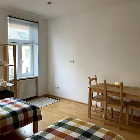 In Rudolfsheim-fuenfhaus Apartment Vienna