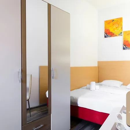 Default 1050 Guest house Vienna