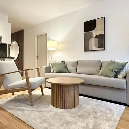 Stylish - 3 Min To U1 Kagraner Platz Апартаменты