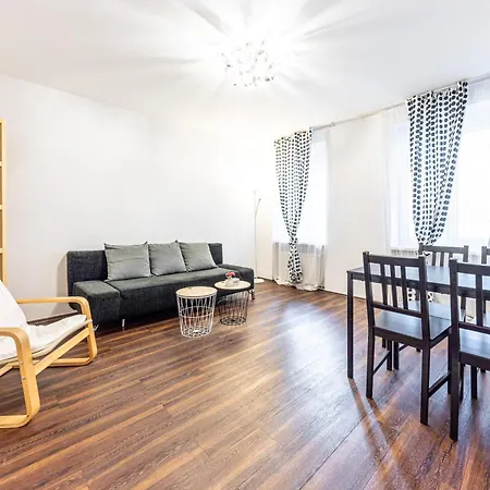 Homestay & Affordable By Jr Vienna