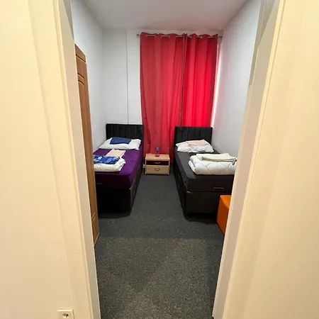 Wieden Hostal *
