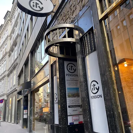 Stephansplatz I Self Check In Hotel 4*