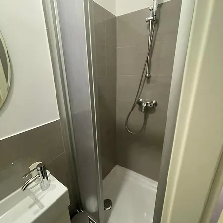 Cozy 5-person In 6 Vienna