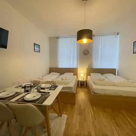 Cozy 5-person In 6