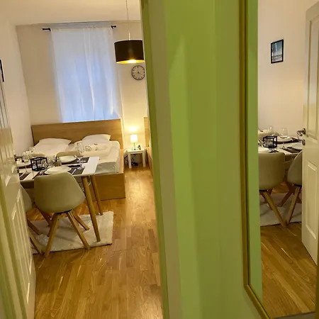 Apartment Cozy 5-person In 6 Vienna