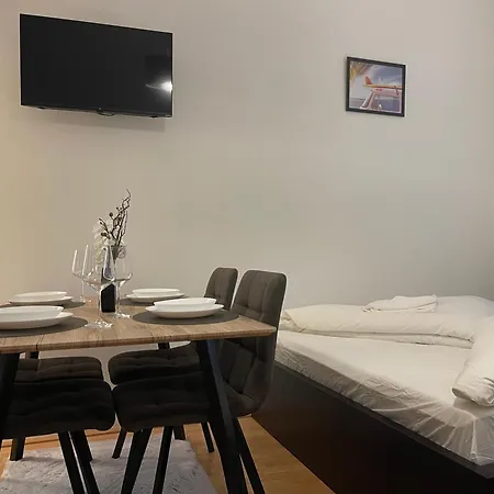 Cozy-5-person In 5