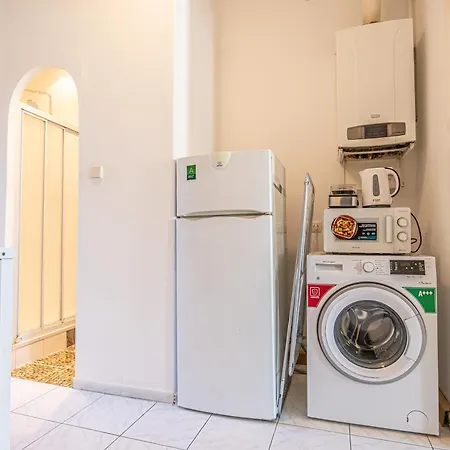 Comfortable 2br In Vienna, Prime Location