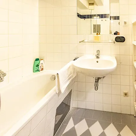 Apartament Calm & Connected By Jr Wiedeń