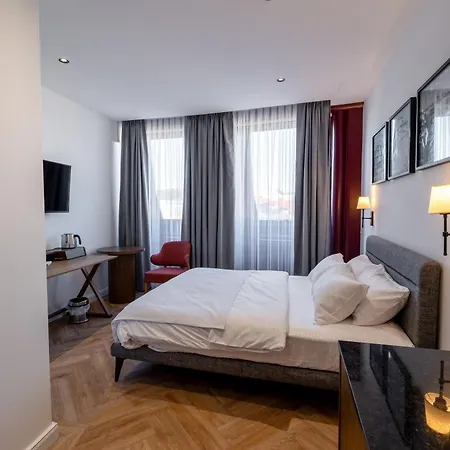 Aparthotel Lights - Domenig By Kent