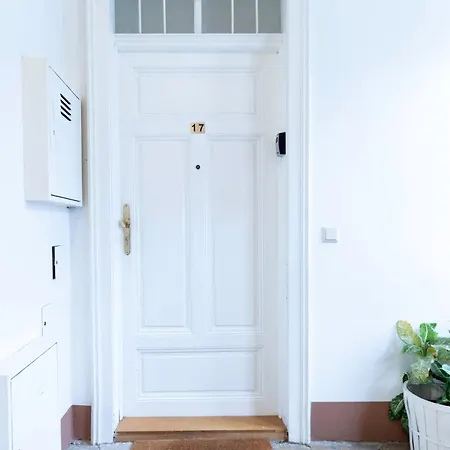 Maerzstrasse Apartment