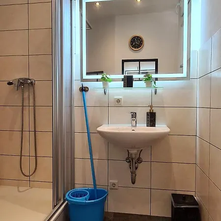 Apartment Maerzstrasse Vienna