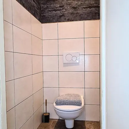 Apartment Maerzstrasse Vienna