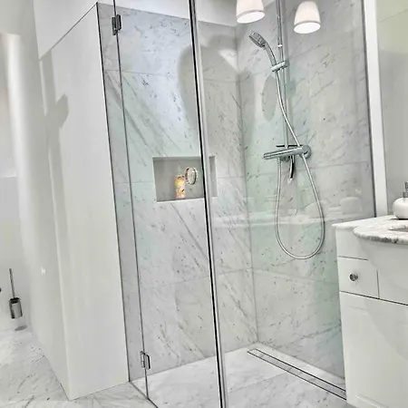 Gemuetliches Und Modernes Apartment,44 M² *