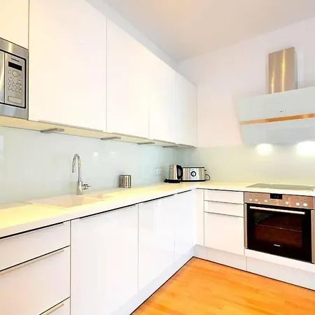 Residence, Bruennlbadgasse - Alsergrund #6270 Apartment