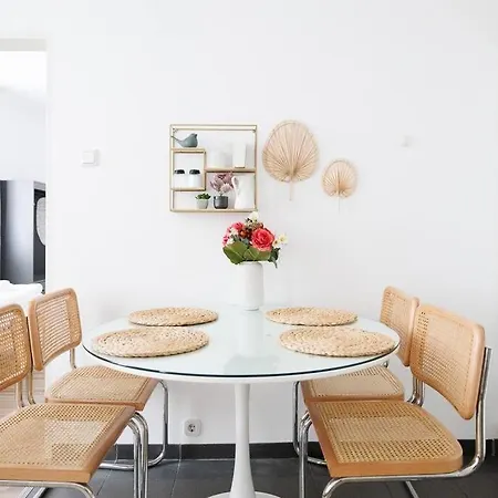 Stylish Haven-near Brunnenmarkt *