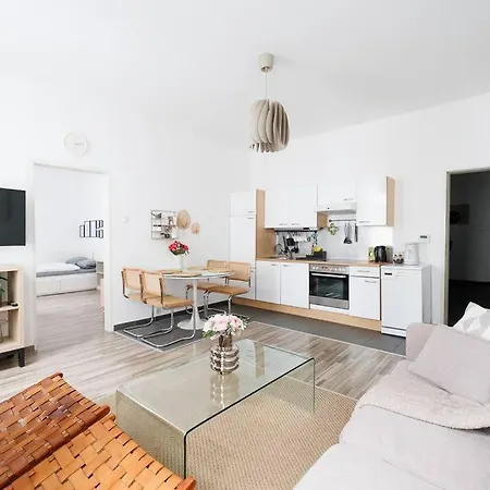 Stylish Haven-near Brunnenmarkt