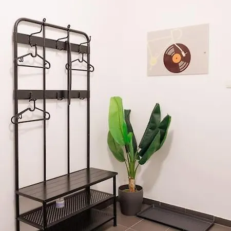 Stylish Haven-near Brunnenmarkt *