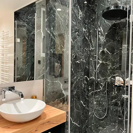 Luxurious One Near Schoenbrunn Palace * Wien
