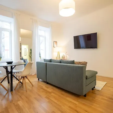 Apartment Supreme City Center *