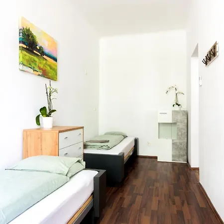 Hostel 7brunnen Beds &