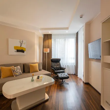Apartment Pakat Residences