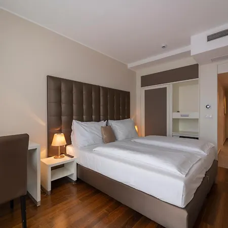 Pakat Residences Apartment