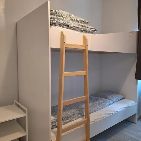 Betariel'com Donau Zentrum Apartmán *
