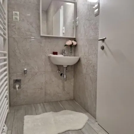 Betariel'com Donau Zentrum * Vienna