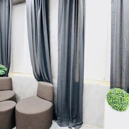 Apartment Family In Akh Area *