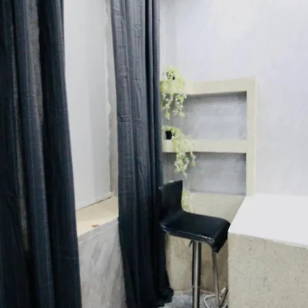 Apartment Family In Akh Area *