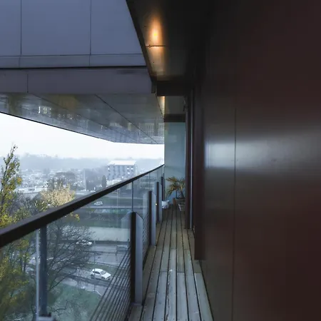 Apartment Relaxed Zen-apartment In Area And Amazing View *