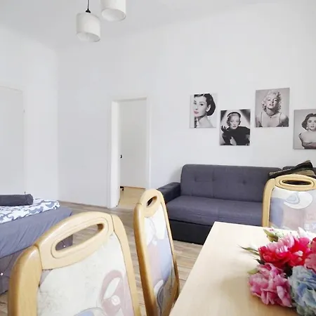 Comfortable Near Schonbrunn Palace Vienna