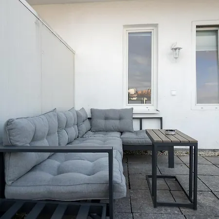 Belvedere Terrace Apartment: Central Retreat Apartment