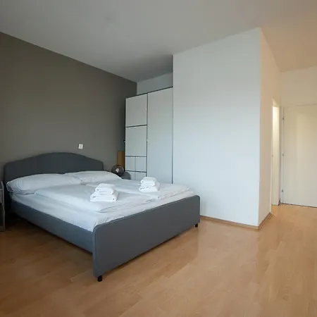 Belvedere Terrace Apartment: Central Retreat Apartment