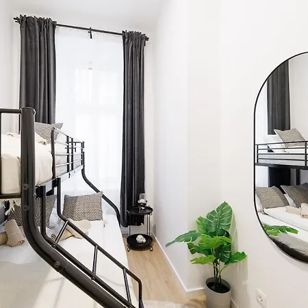 Style By Home2 Hostel