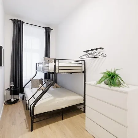 Style By Home2 * Vienna