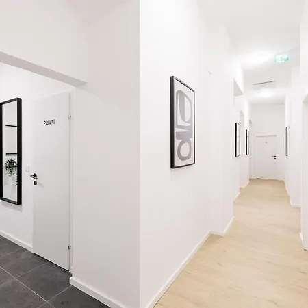 Style By Home2 Vienna