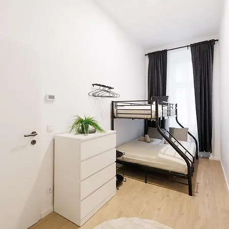 Style By Home2 Hostel Vienna