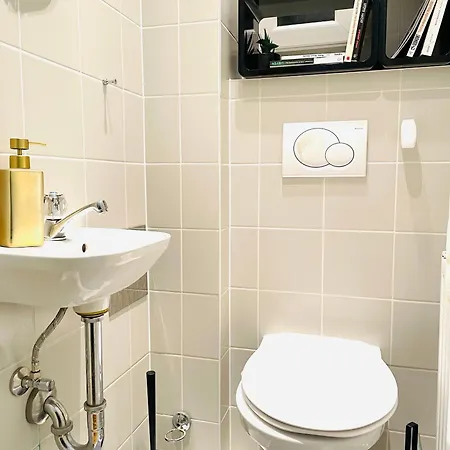Direct Center-privat Rooms-5 Minutes Mariahilferstrasse *