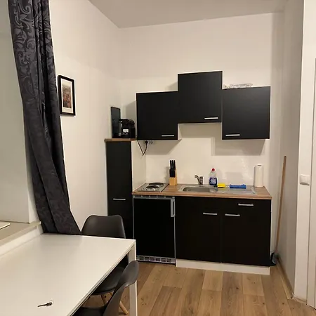 Stayeasy A#1 Apartment