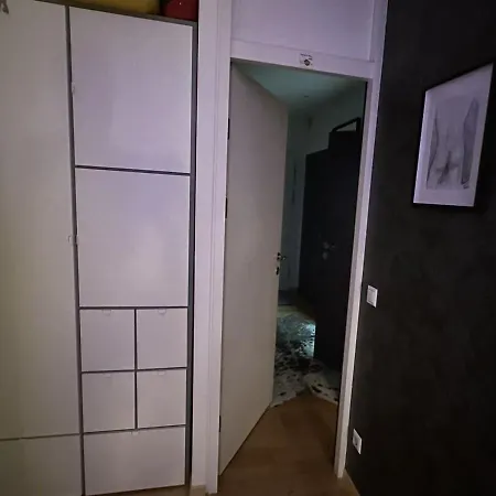 Apartment City-penthouse Mit 4 Terassen Und Whirlpool *