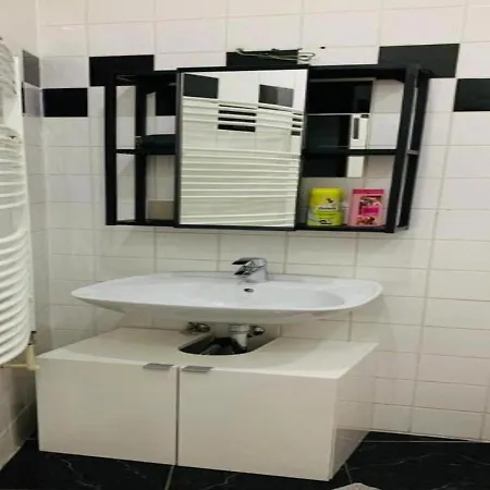 Apartment Stylish Loft, 3 Min To U4 Margaretenguertel Vienna