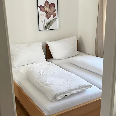 Modern With Big Balcony Near City Center Apartment