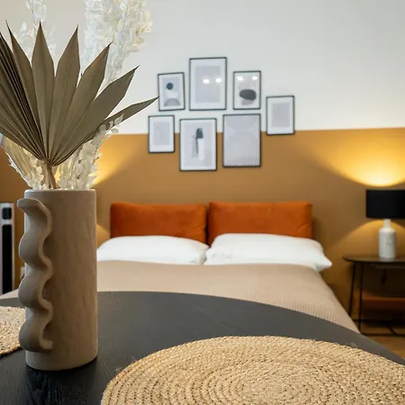 Stylish Modern In Location