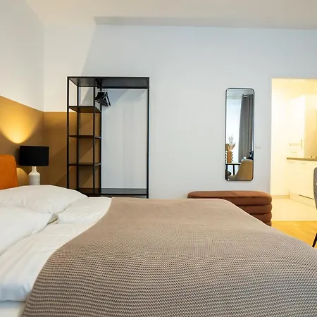 Apartment Stylish Modern In Location *